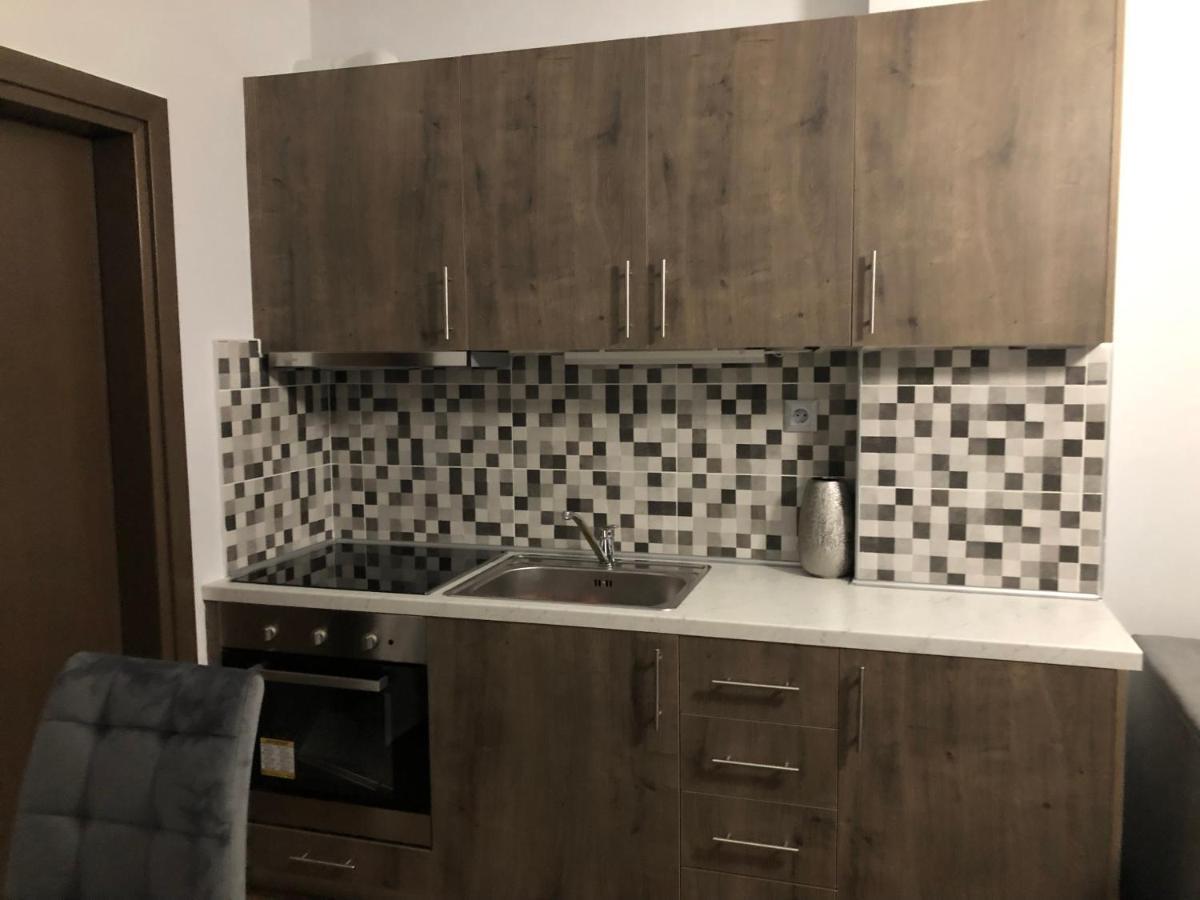 Egnatias 96 Open Apartment Tesalonika Bagian luar foto